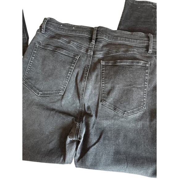 LOFT ANN TAYLOR JEANS size 12 - Picture 4 of 4